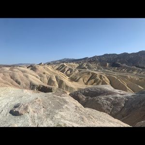 Meet your Posher, Nada